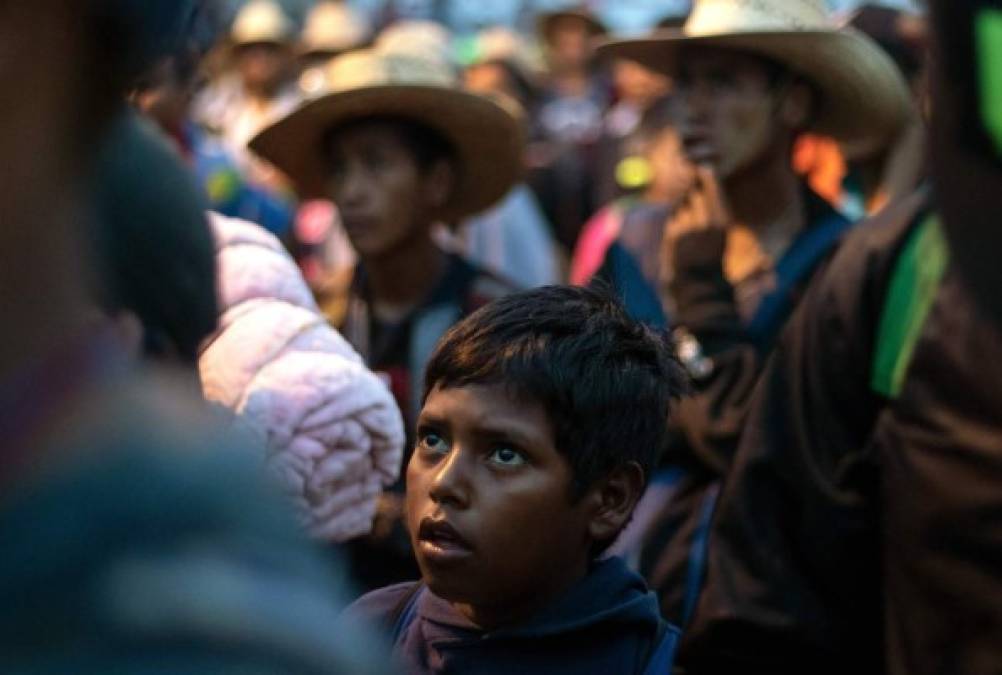 FOTOS: Caravana migrante busca jalones para recorrer más de dos mil kilómetros faltantes