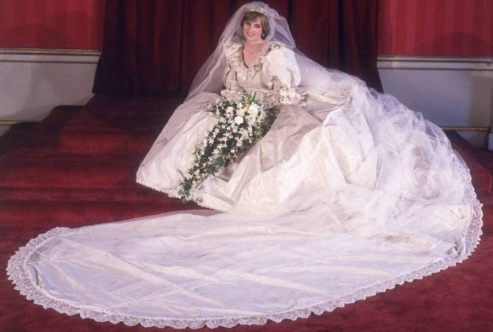 FOTOS: Los vestidos de novia más caros de la historia; Lady Di usó uno