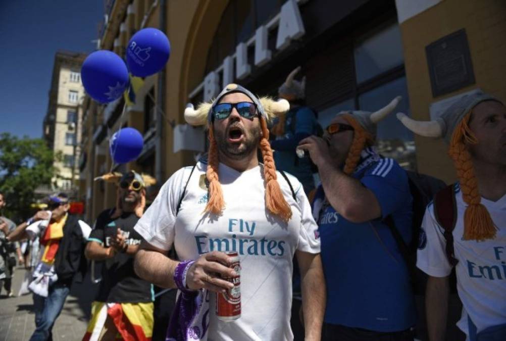 El ambiente en el estadio de Kiev antes de la final entre Real Madrid y Liverpool en la Champions League