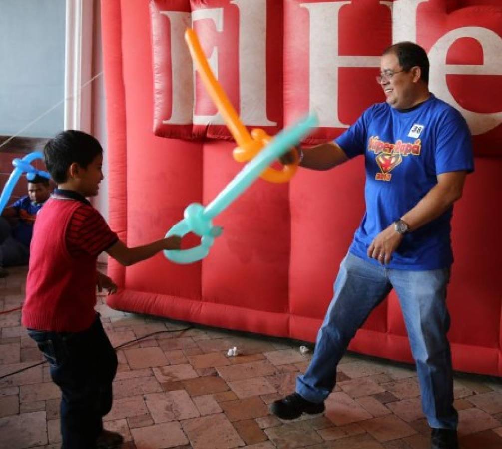 Luis Macías es nuestro Súper Papá El Heraldo 2017