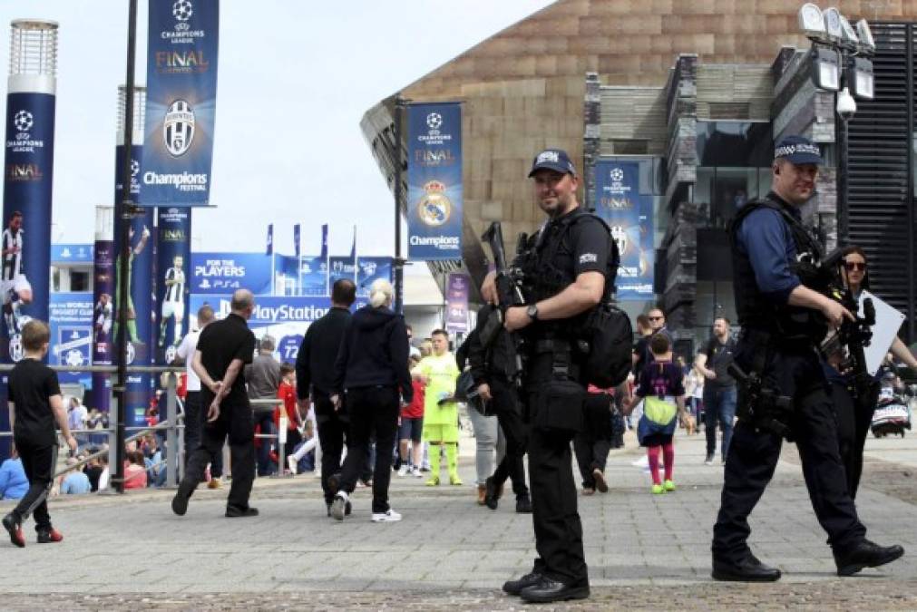 Cardiff, una ciudad bajo control policial