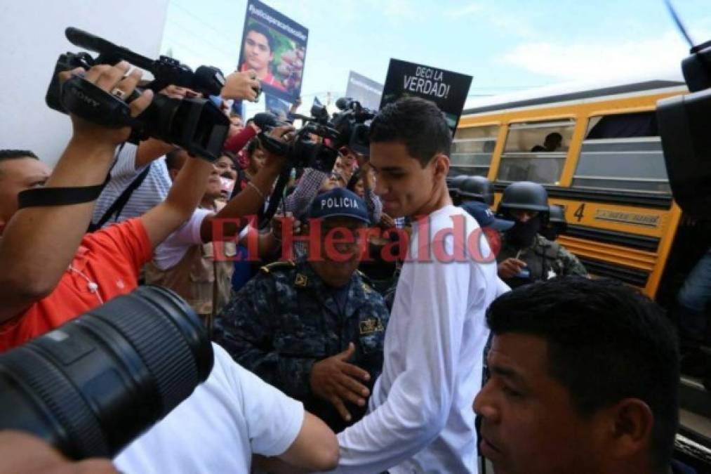 FOTOS: Así fue recibido José Zamora en los juzgados capitalinos