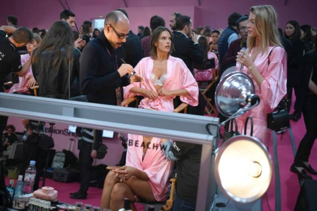 Así se preparan las modelos para el Victoria´s Secret Fashion Show 2016