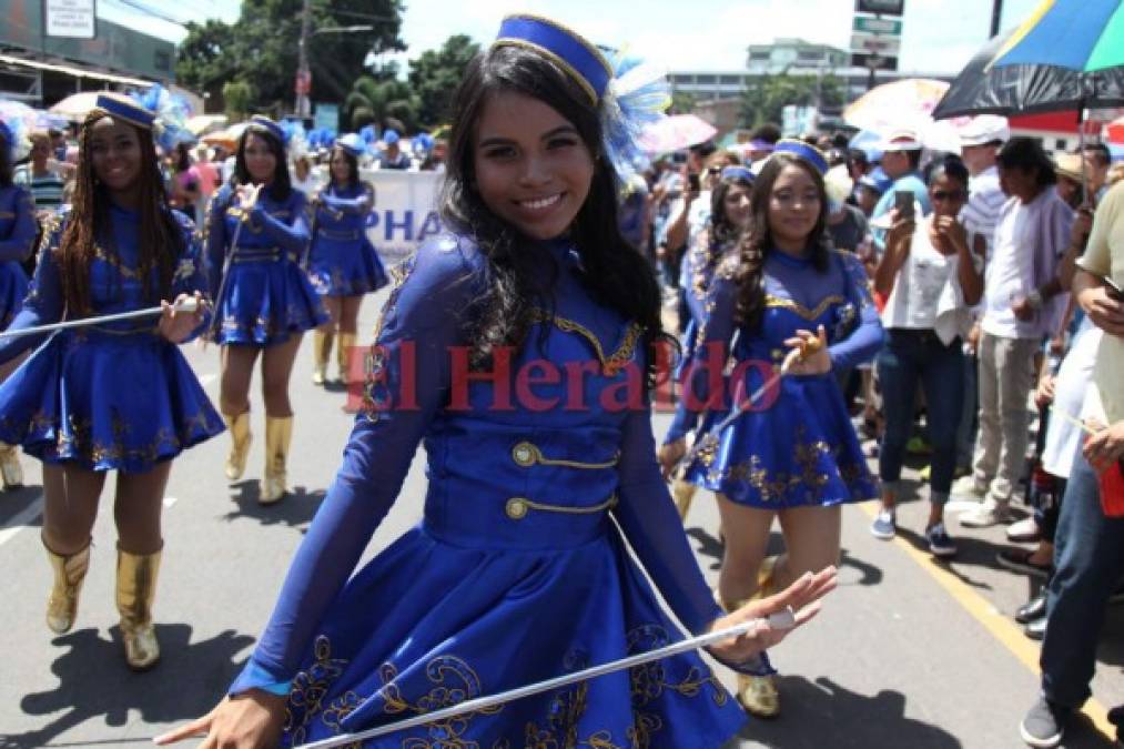 Las palillonas con las sonrisas más encantadoras de los desfiles patrios 2017