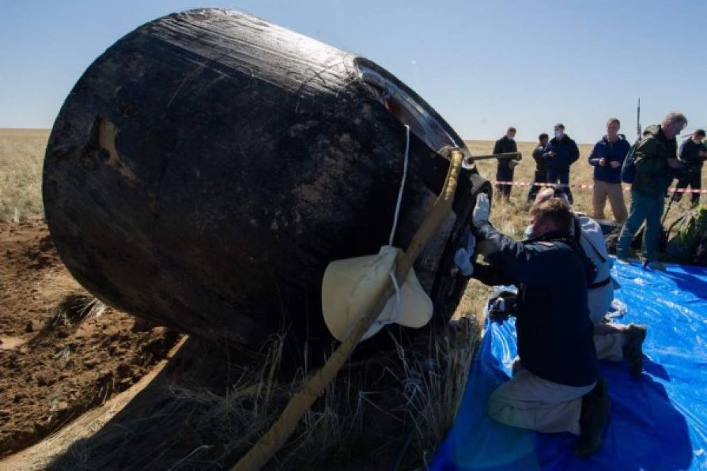 Astronautas de Estación Espacial regresan a la Tierra en plena pandemia