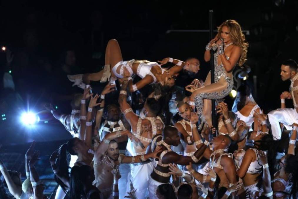 FOTOS: Jennifer López se roba el show en el halftime del Super Bowl 2020