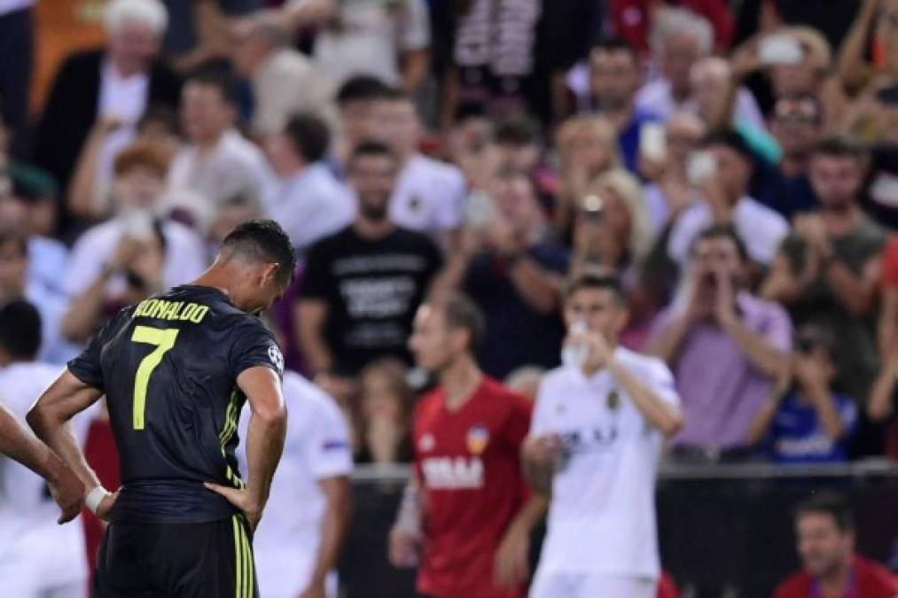 Champions League: El llanto de Cristiano Ronaldo tras ser expulsado ante el Valencia