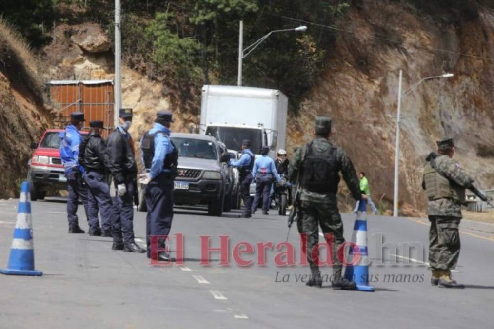 FOTOS: Estrictos operativos controlan toque de queda absoluto en la capital