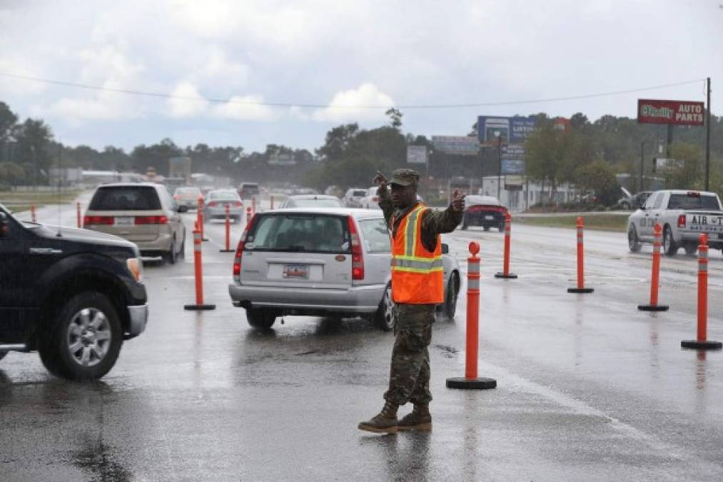 Huracán Florence golpea las costas de Estados Unidos y amenaza con dejar estragos
