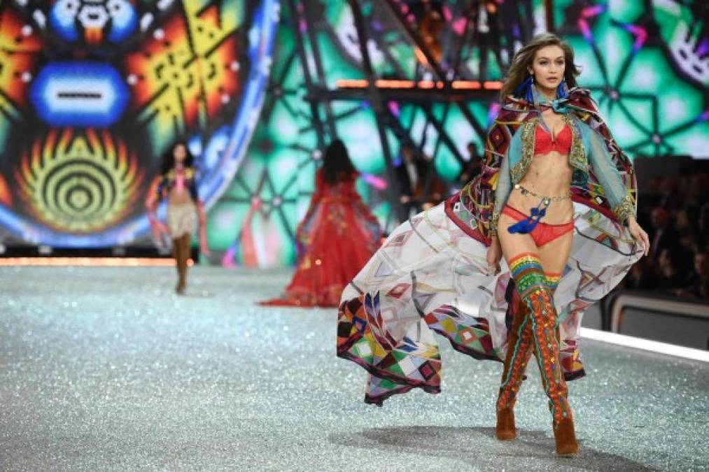 Victoria's Secret Fashion Show 2016 y su sensual pasarela