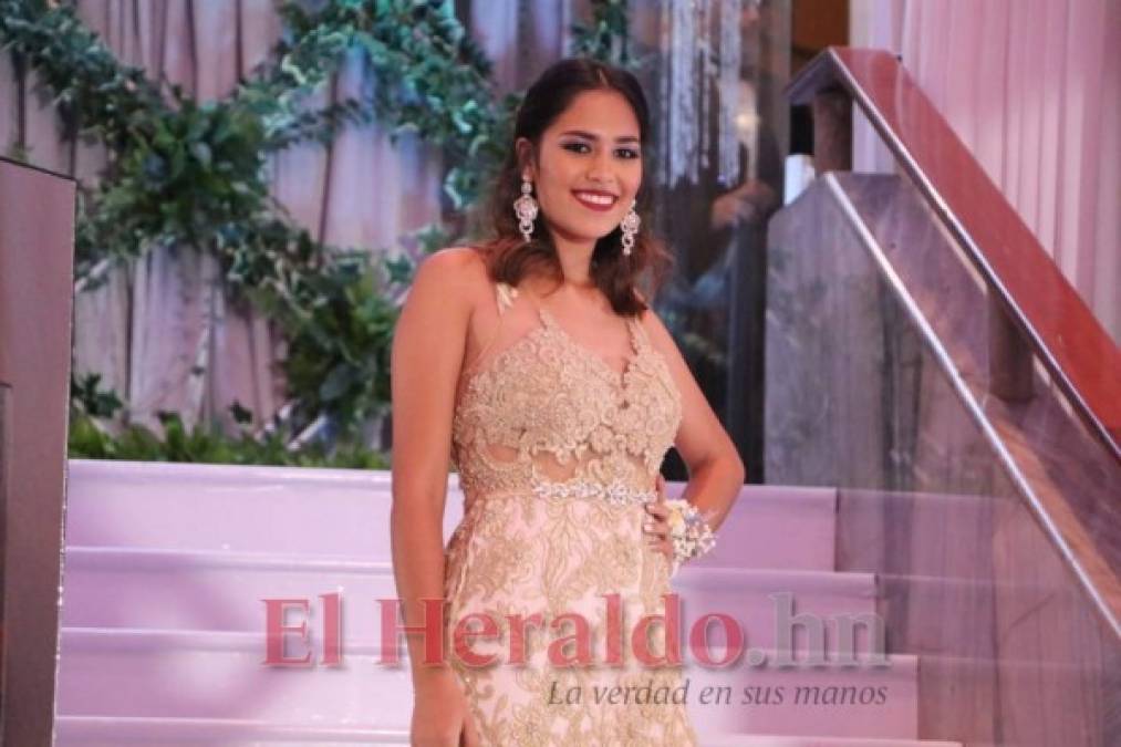 FOTOS: Del Campo School derrochó estilo y glamour en la Prom 2019