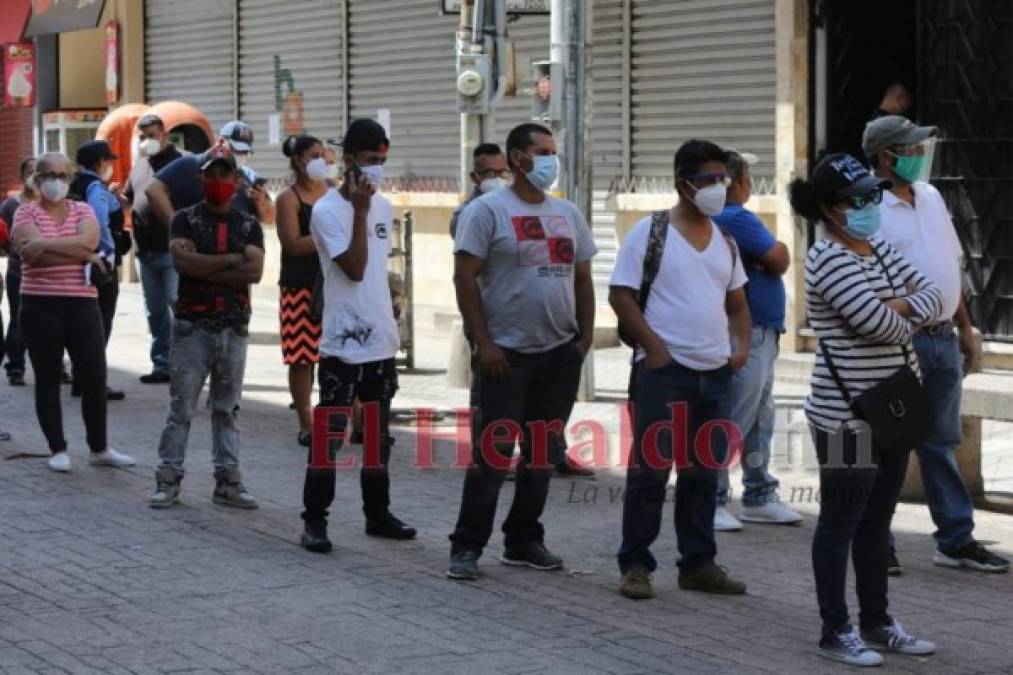 FOTOS: Ventas avanzan progresivamente en el quinto día de reapertura