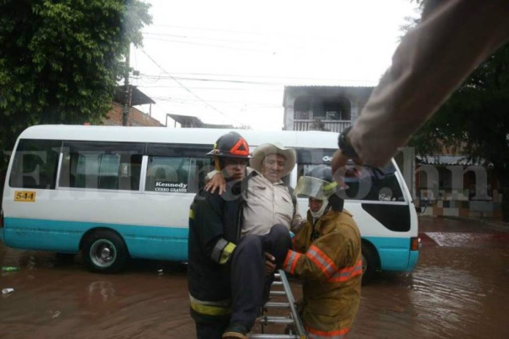 Las 25 fotos más desgarradoras de tragedias y sucesos del 2017 en Honduras