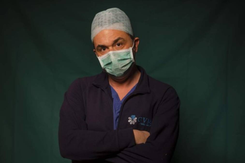 Héroes de la pandemia: Los rostros del personal médico italiano  