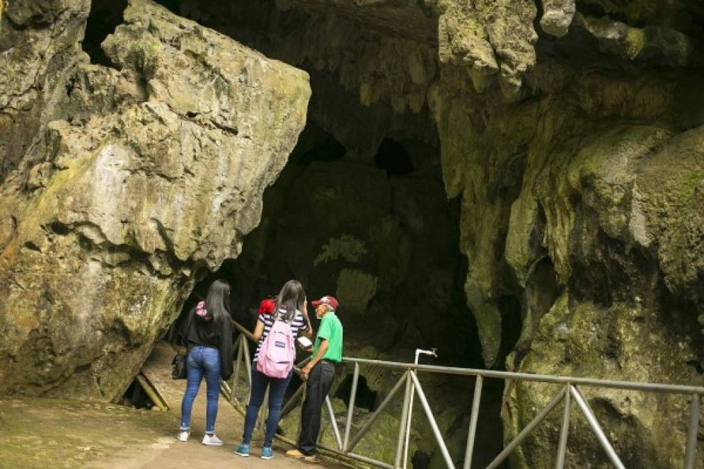 Las Cuevas de Talgua, un lugar que no debe dejar de visitar