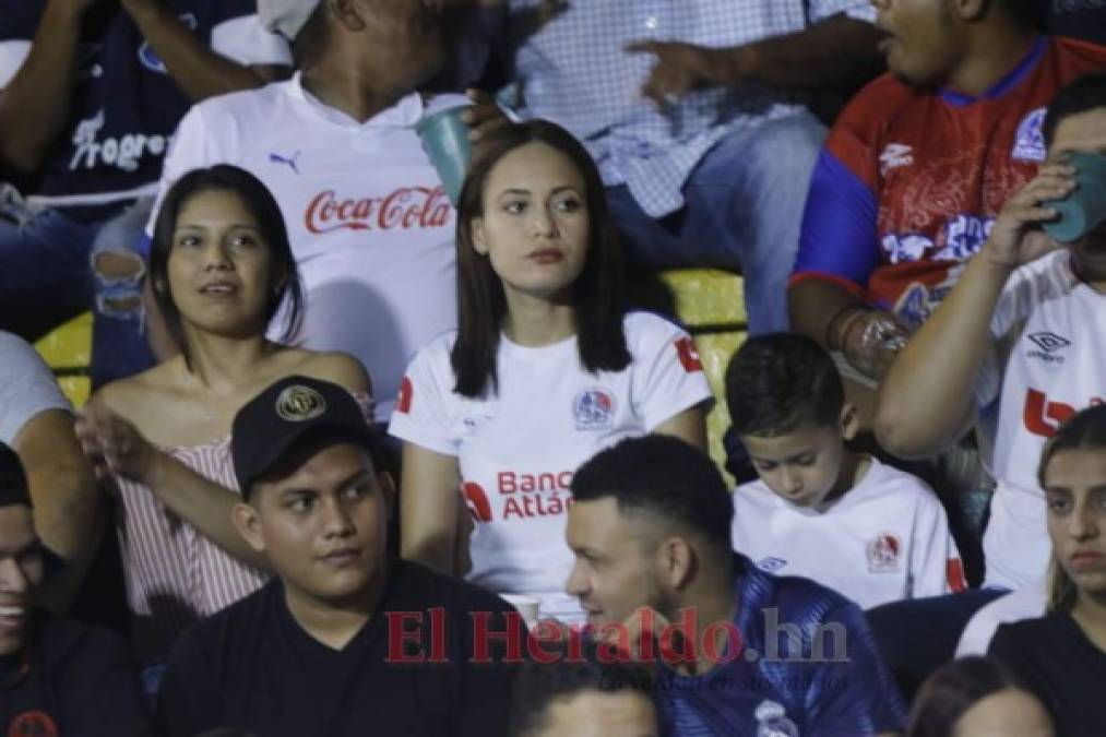 FOTOS: Bellas hondureñas brillaron en la jornada 11 del Clausura