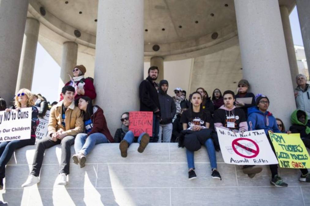 Estados Unidos: Fotos de la multitudinaria marcha exigiendo mayor control en el acceso a las armas de fuego