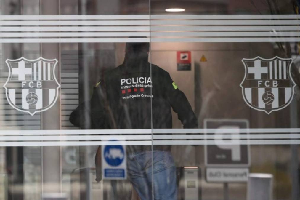 Escándalo Barçagate: así fue el registro policial en la sede del Barcelona (FOTOS)