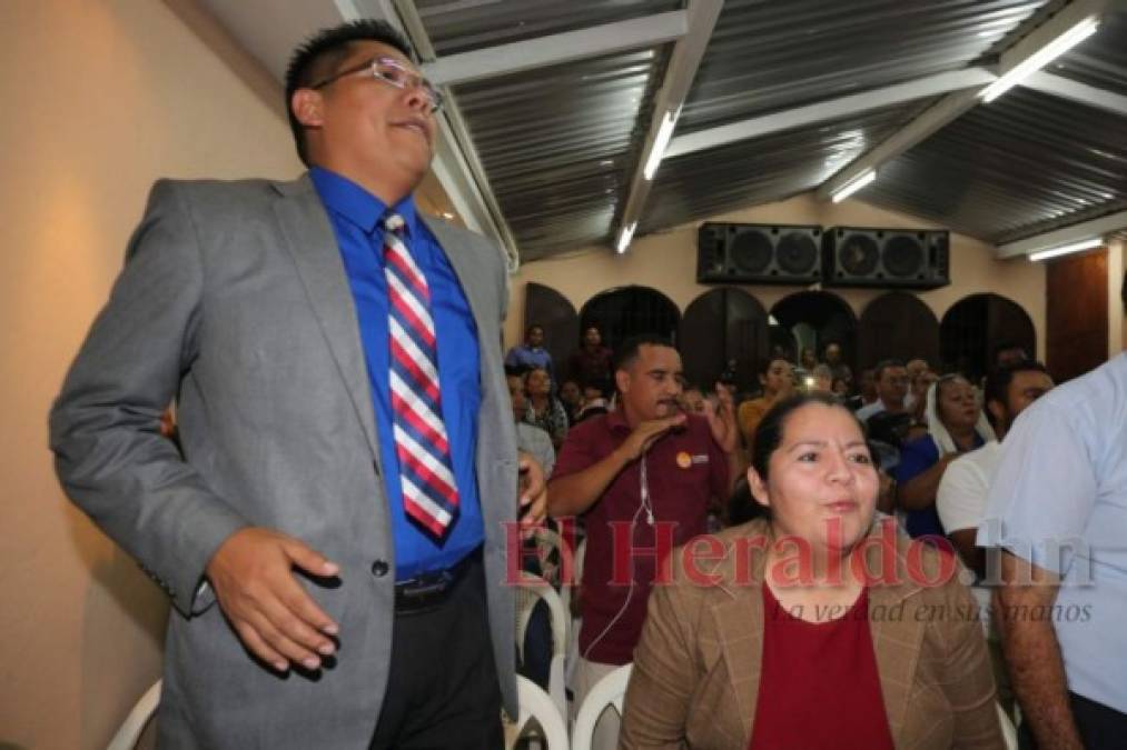 Hombre de fe y dedicado al ministerio, así era el pastor Rony Alexander López asesinado frente a su iglesia (FOTOS)