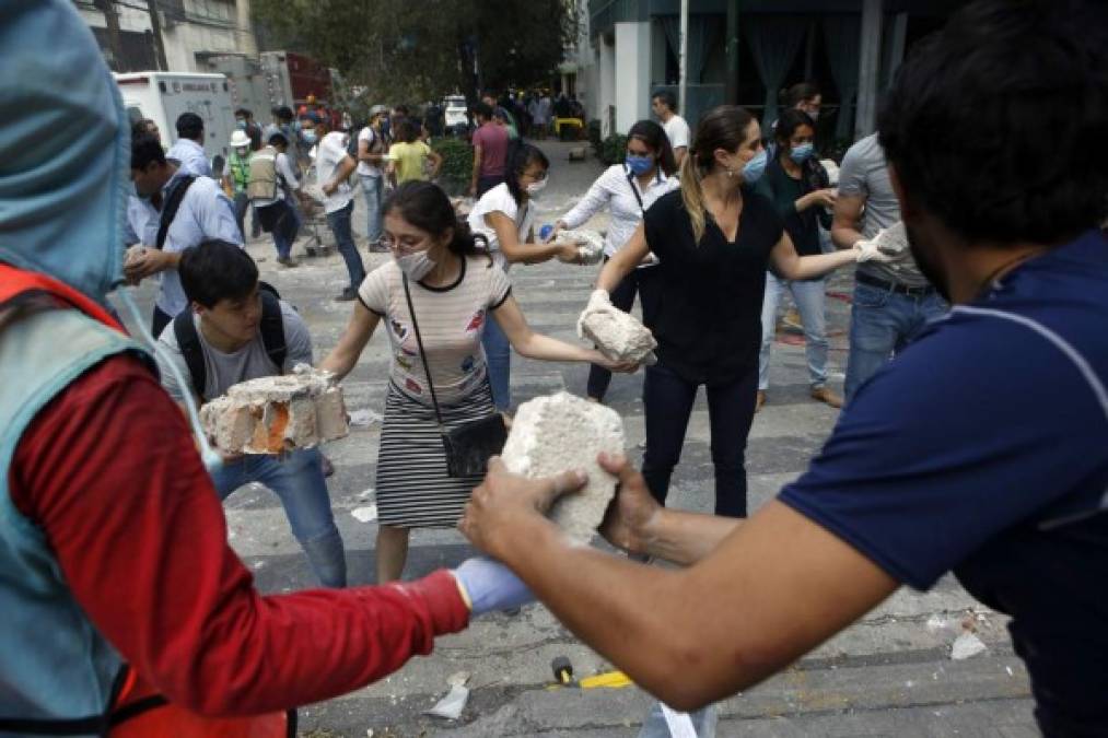 Las imagenes de muerte, luto y destrucción por sismo de 7.1 en México