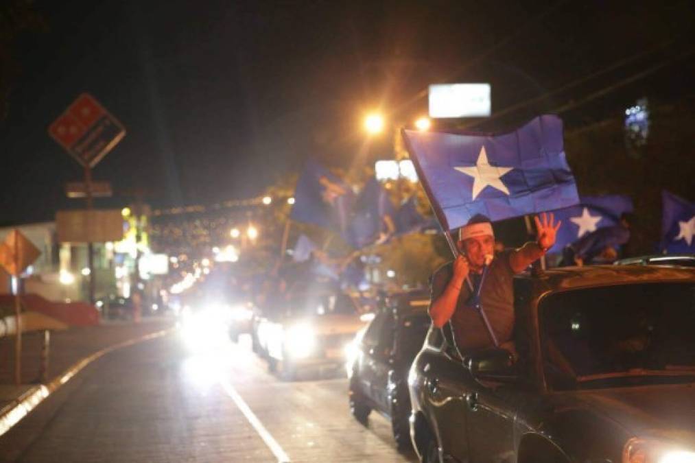 Nacionalistas muestran su apoyo a JOH por tercer día consecutivo