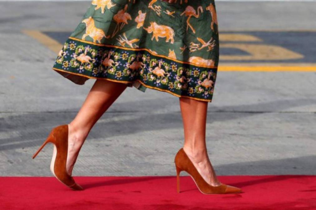 FOTOS: Los costosos zapatos que utiliza Melania Trump durante su apretada agenda