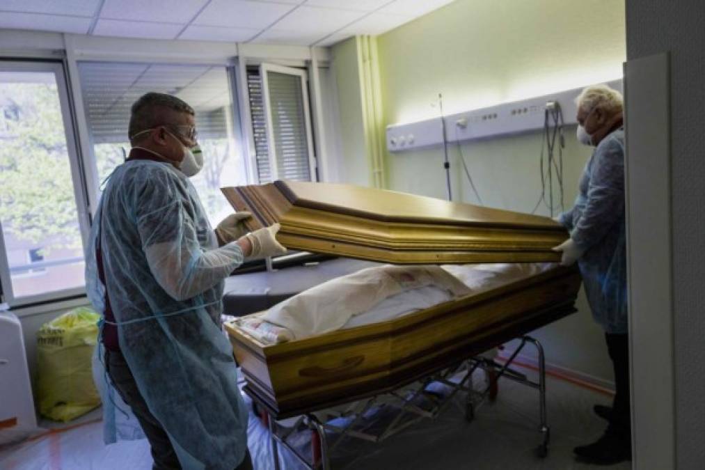 FOTOS: Esperanza en España luego de tres días con descenso de muertes