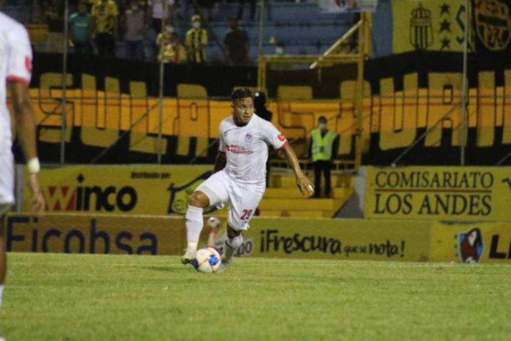 Olimpia: el posible once de Troglio para enfrentar a Marathón en el Olímpico