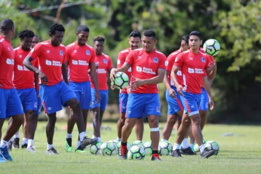 Así estuvo el entrenamiento de Olimpia sin Manuel Keosseián en Siguatepeque