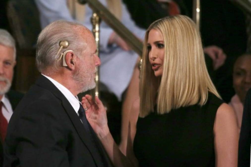 FOTOS: Elegantes y bellas, así lucieron Ivanka y Tiffany Trump en el Capitolio