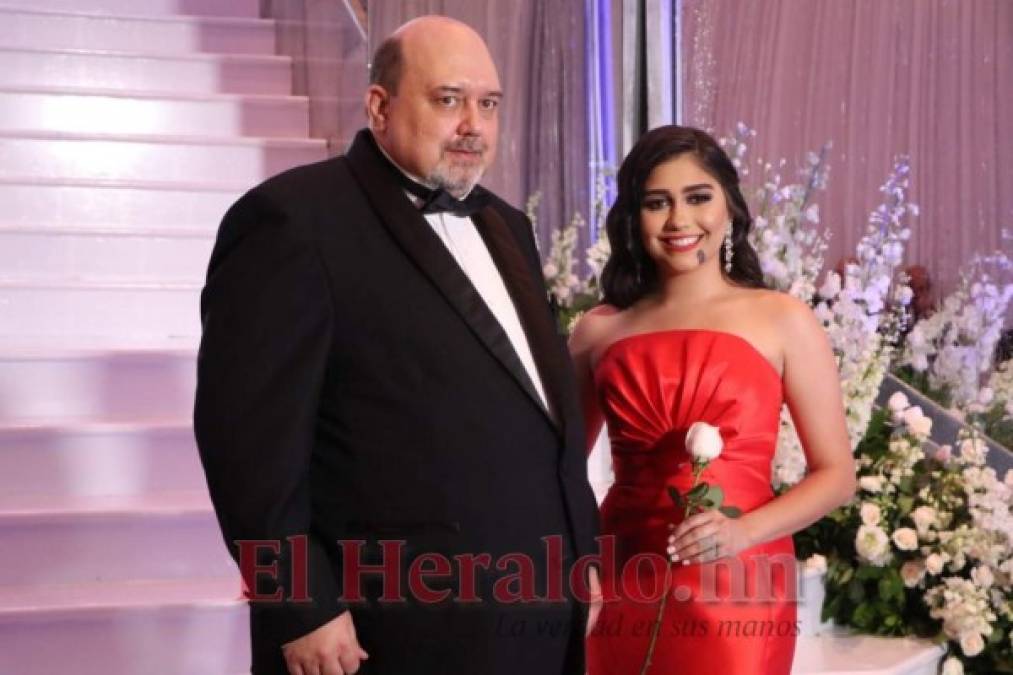 FOTOS: Del Campo School derrochó estilo y glamour en la Prom 2019