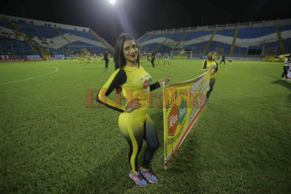 ¡Preciosas catrachas! Belleza femenina adorna la fecha 6 del Torneo Clausura