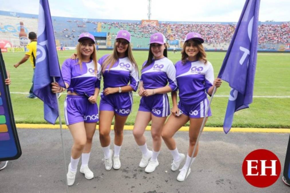 Las bellezas hondureñas que adornaron la semifinal Olimpia vs. Lobos UPN en el Nacional