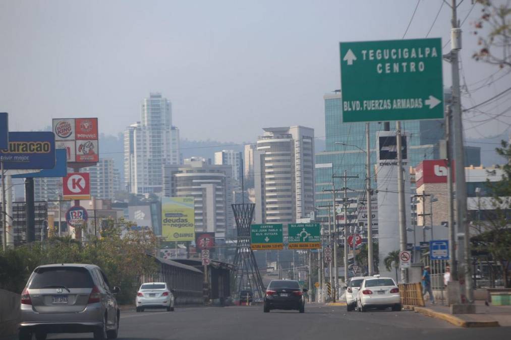 Fotos: la capital de Honduras luce casi vacía este Jueves Santo