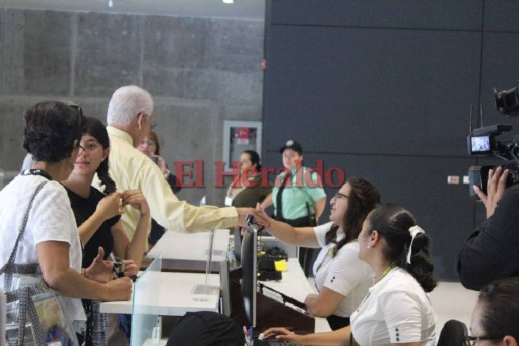 Esto hizo Francisco Herrera en su primer día en funciones como nuevo rector de la UNAH