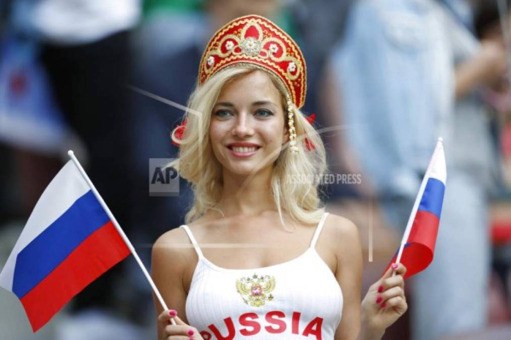 FOTOS: Las bellas mujeres que derriten el hielo en Rusia 2018