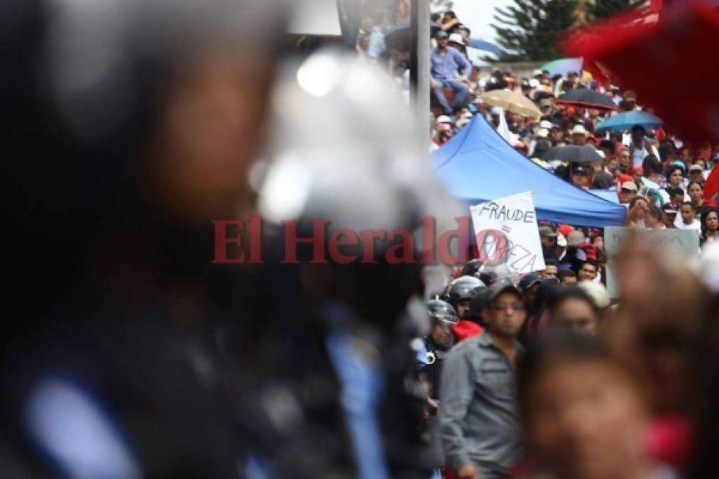 FOTOS: Así fue la marcha de la Oposición en la capital de Honduras