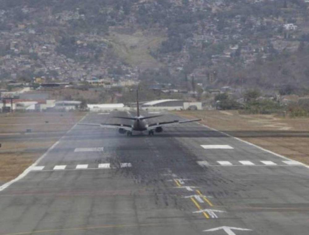 Imagen de archivo de la pista del aeropuerto Toncontín.