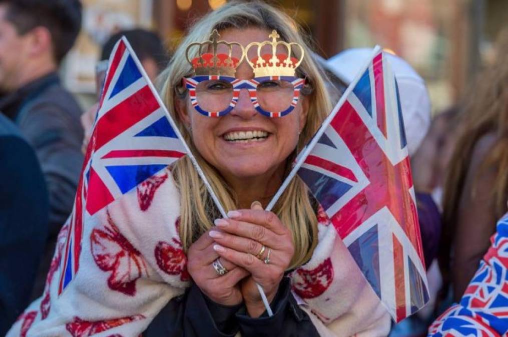 Una verdadera algarabía viven los británicos con la boda real del príncipe Harry y Meghan Markle