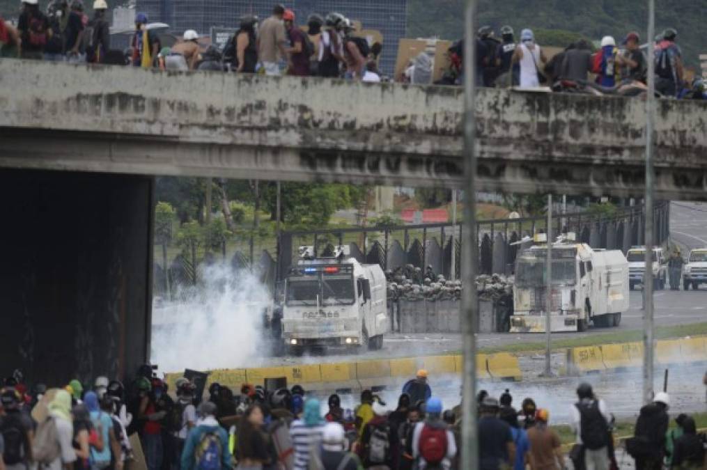 Maracay en Venezuela, entre saqueos y muertes, una ciudad sin Dios ni ley
