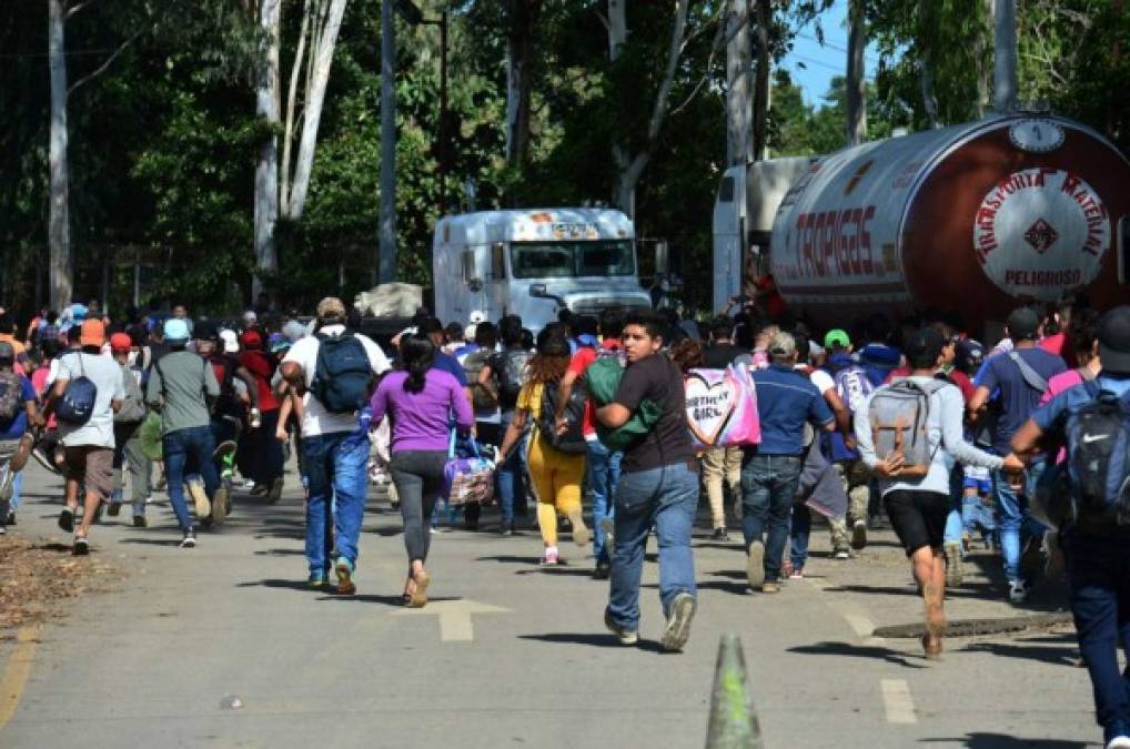 10 datos de la nueva caravana de migrantes que salió rumbo a EEUU