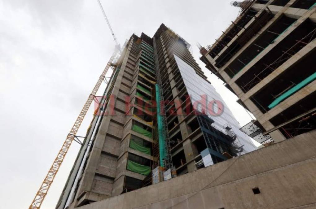 Así es el nuevo edificio del Centro Cívico Gubernamental; obra gris avanza un 53%