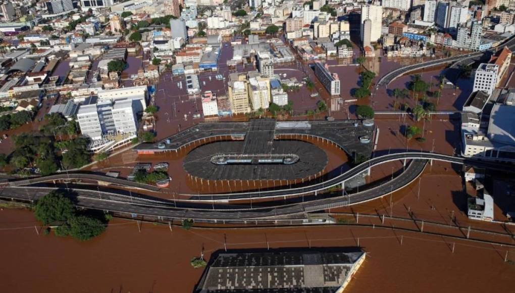 Imágenes impactantes en Brasil: estadios de gremio e Inter afectados por inundaciones