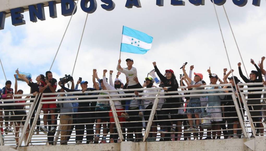 Las imágenes de la llegada de Shin Fujiyama a Tegucigalpa; la recta final de la carrera