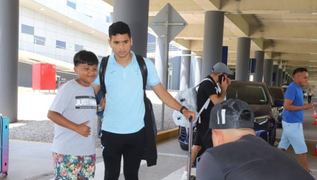 Tras cuestionable desempeño, Selección de Honduras arriba en Palmerola