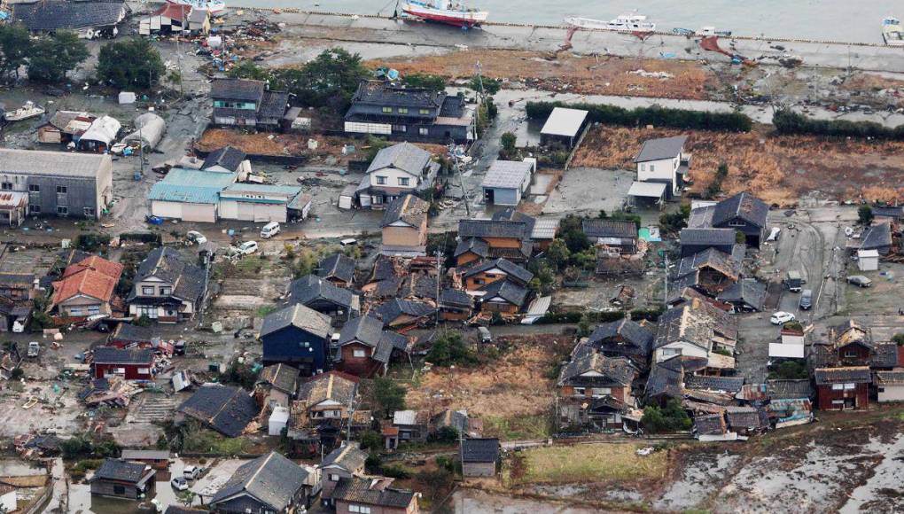 Imágenes del terremoto en Japón, que cobró la vida de al menos 55 personas
