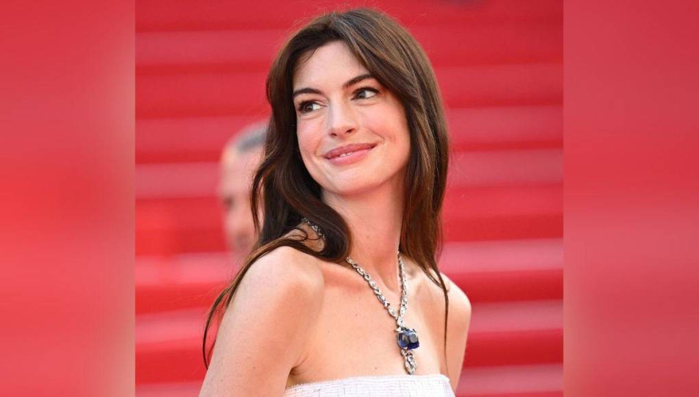 Anne Hathaway besó a diez hombres en un mismo día: “Fue asqueroso”