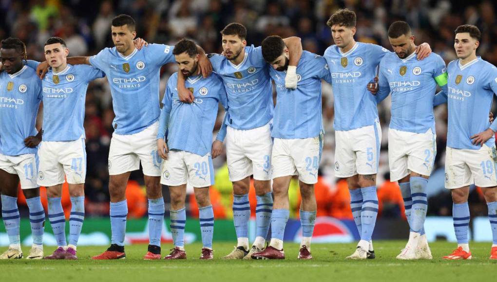 Rostros de tristeza en el City tras eliminación ante Real Madrid