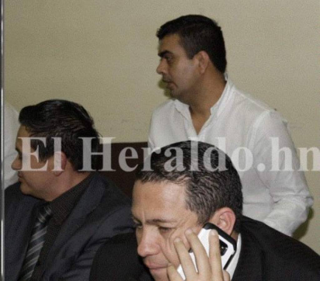 El exalcalde Arnaldo Urbino junto a dos miembros de su familia están acusados por varios delitos. Foto: Alejandro Amador/ EL HERALDO