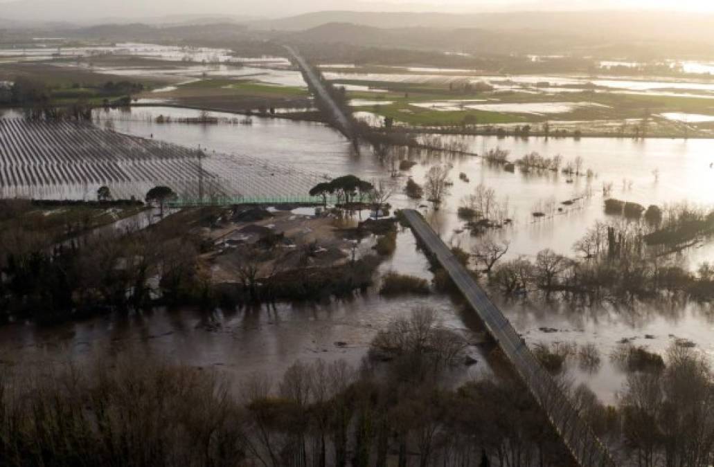 FOTOS: Sube a 12 cifra de muertos por tormenta Gloria en España; hay desaparecidos